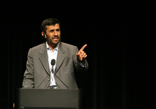 Mahmoud Ahmadinejad: .... schunnig gezwatel..... ©Daniella Zalcman